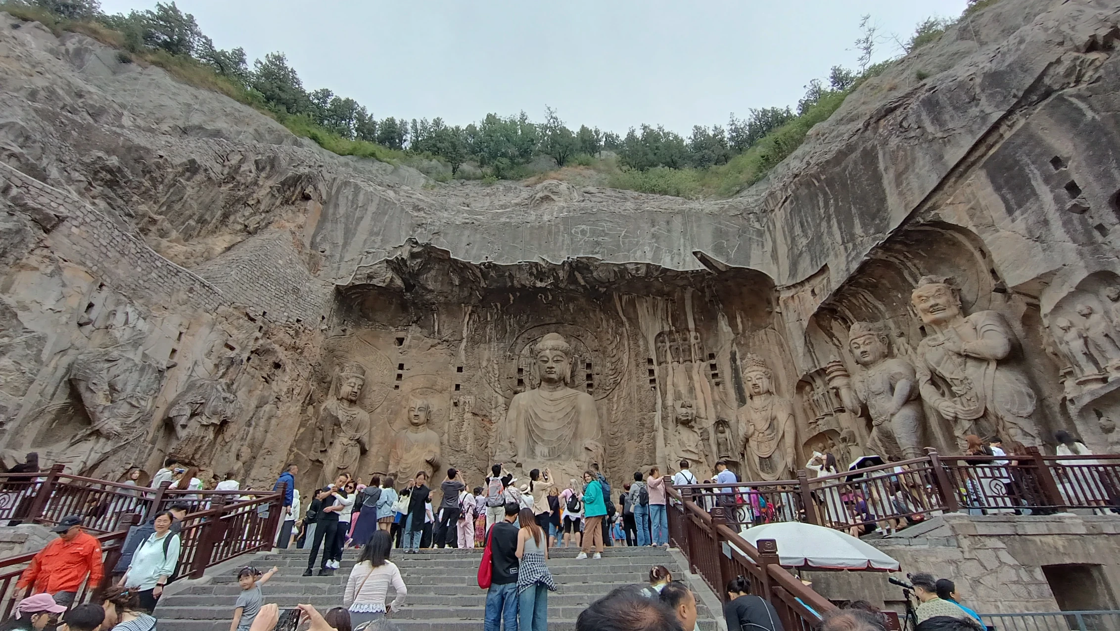 Jeskně Longmen