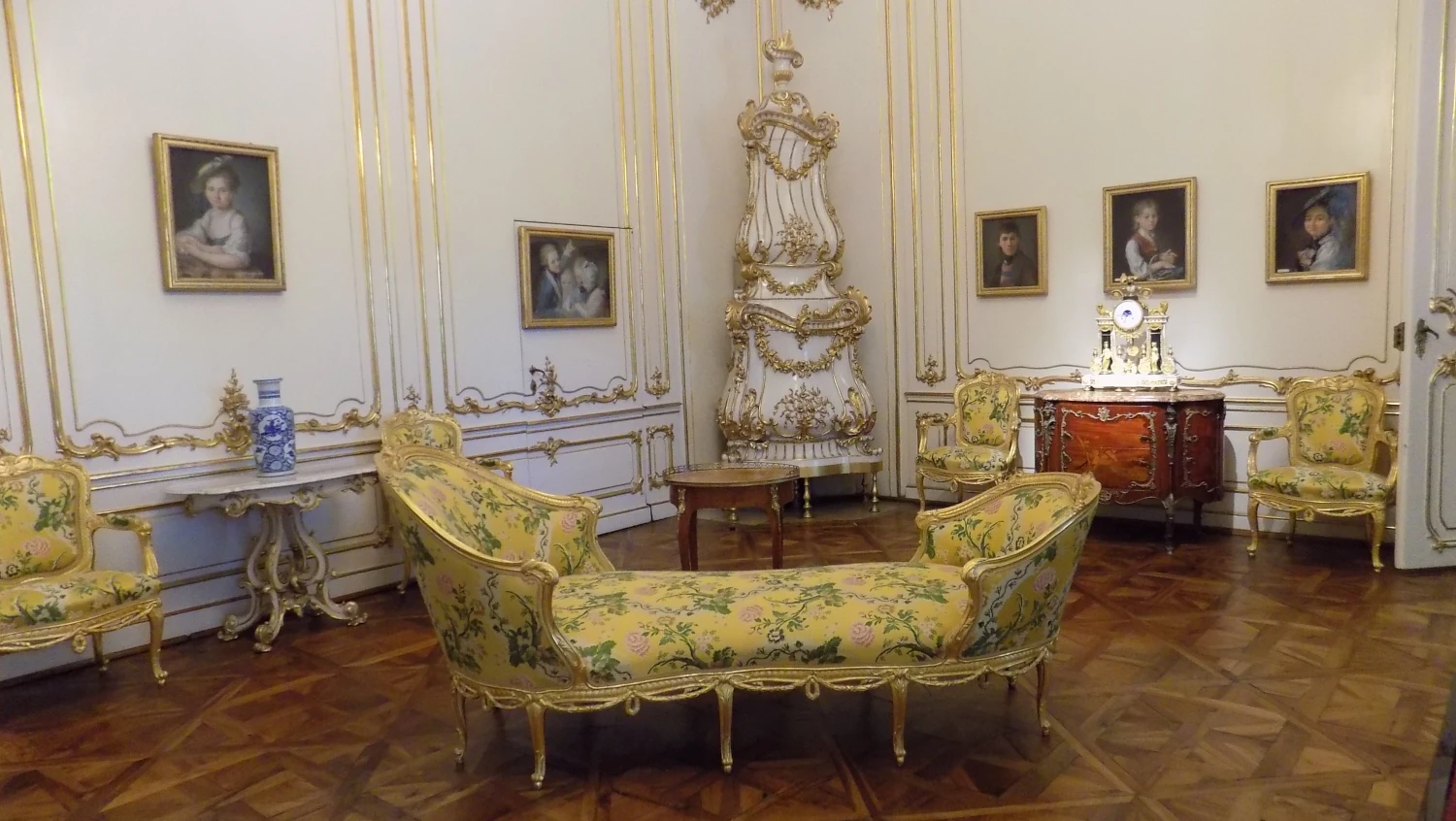 interiér zámku Schönbrunn